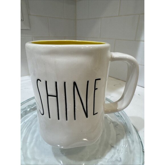 RAE DUNN COFFEE MUG ARTISAN COLLECTION YELLOW SHINE - Picture 1 of 11